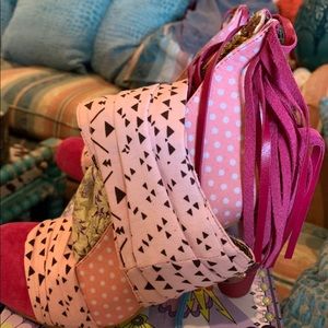 IRREGULAR CHOICE MILKSHAKE MUSH HOT PINK SHOES